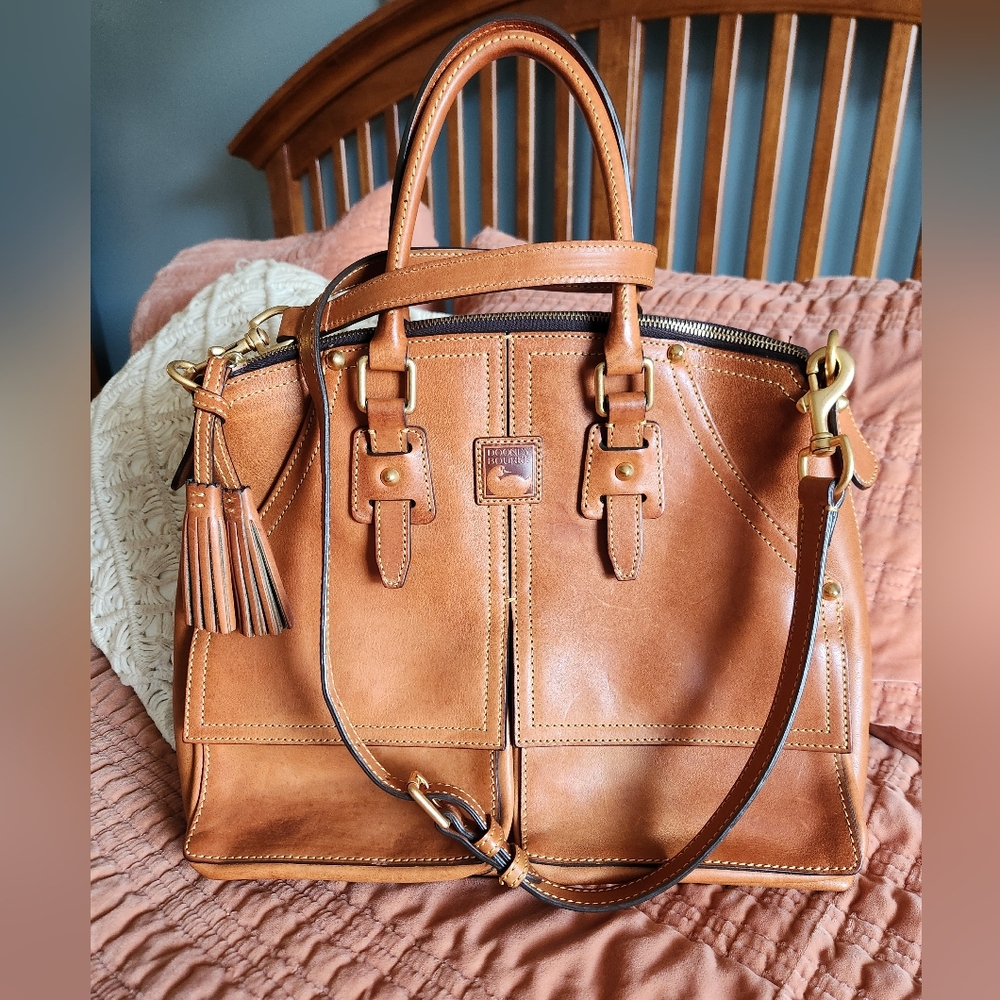 Dooney & Bourke Florentine Clayton